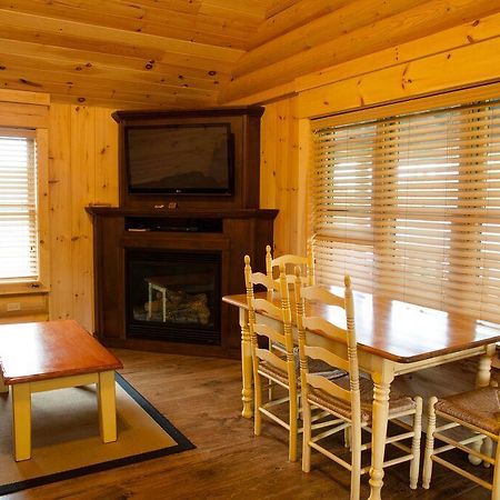 Lake Parlin Lodge & Cabins West Forks Eksteriør bilde