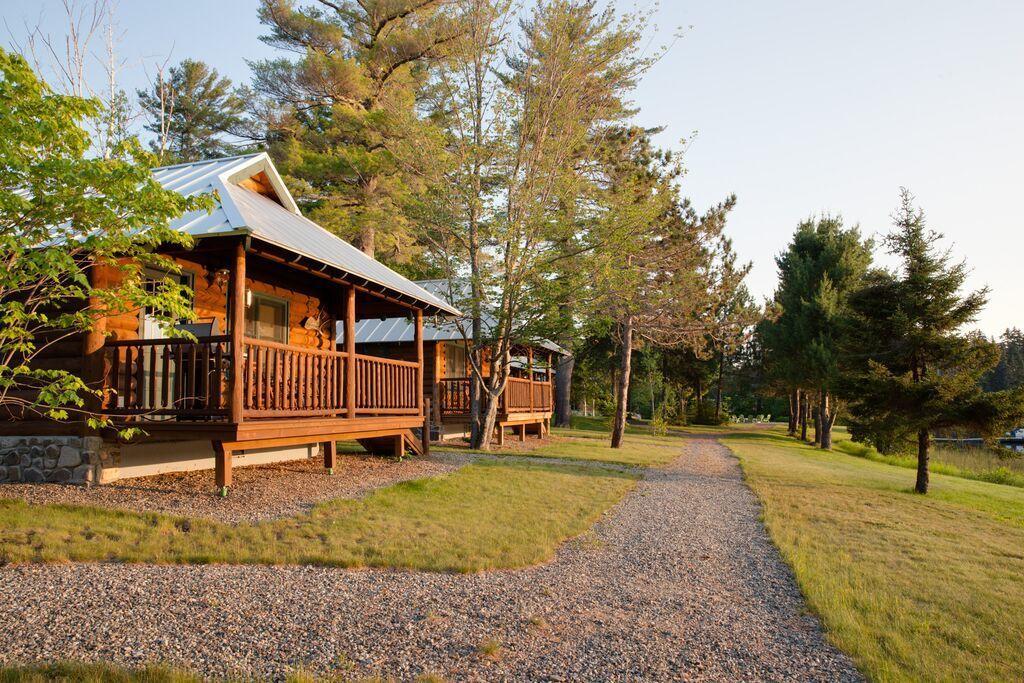 Lake Parlin Lodge & Cabins West Forks Eksteriør bilde
