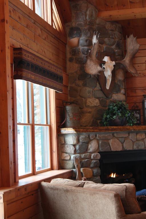 Lake Parlin Lodge & Cabins West Forks Eksteriør bilde