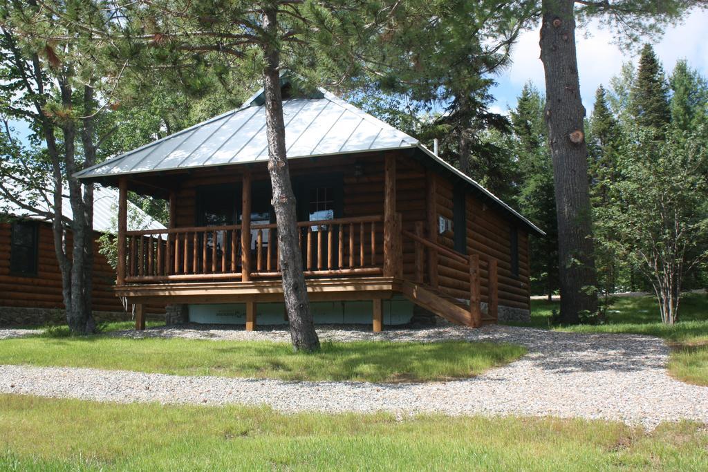 Lake Parlin Lodge & Cabins West Forks Rom bilde