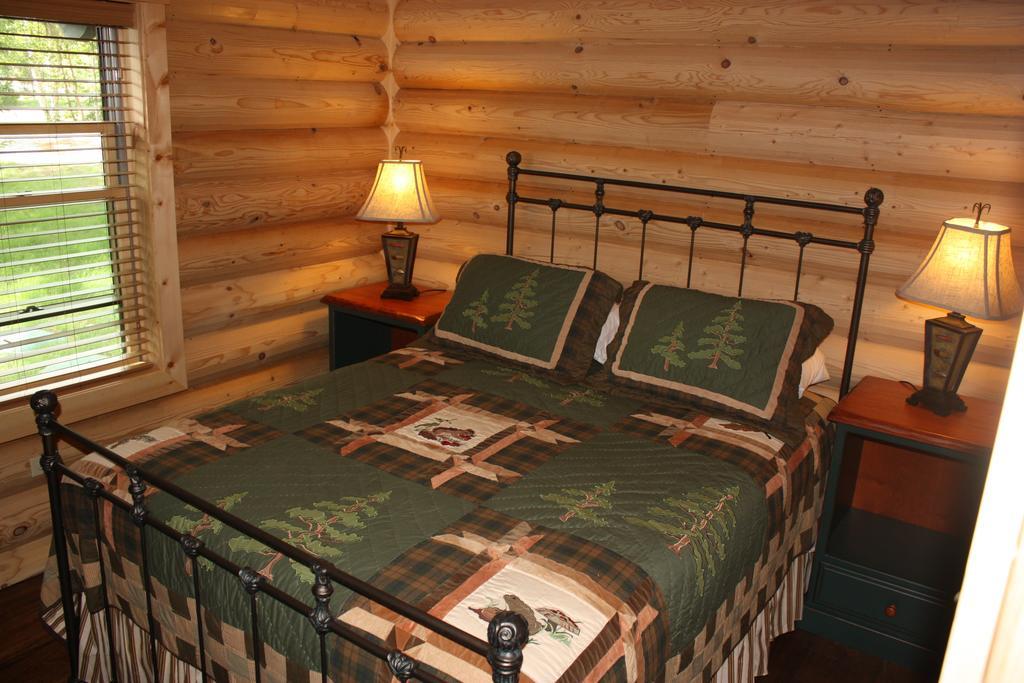 Lake Parlin Lodge & Cabins West Forks Rom bilde